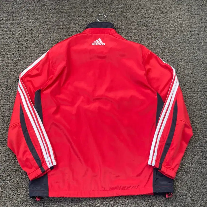 [BUNJANG] Adidas Red Sideline Windbreaker Jacket / 아디다스 레드 사이드라인 바람막이 자켓