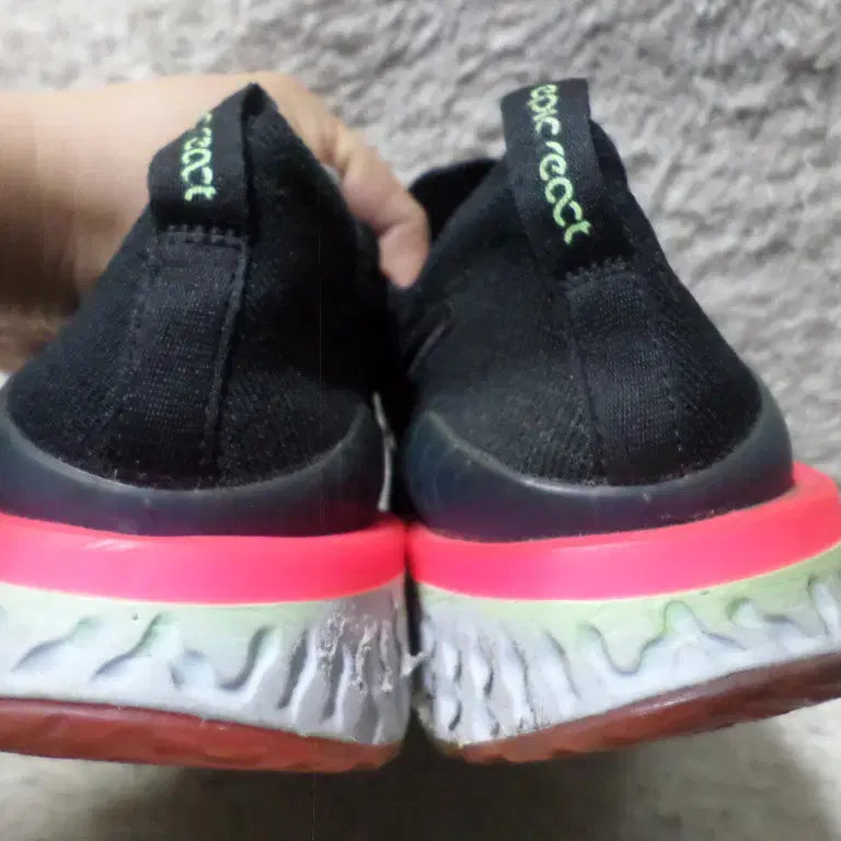 [BUNJANG] Nike Epic React Running Shoes / 후루룩구제2 255 나이키 에픽 리액트 운동화 런닝화260511