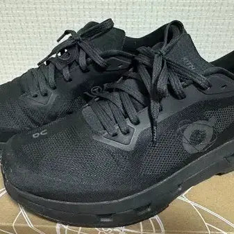 [BUNJANG] ON RUNNING X PAF Cloudmonster 2 / Kiss Cloudzone Sneakers (Size 265) / 온러닝 X PAF 클라우드몬스터 2/키스 클라우드존