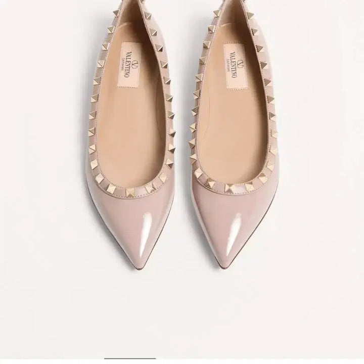 [BUNJANG] Valentino Rockstud Patent Leather Flat Shoes Red Size 36.5 / 발렌티노 락스터드 페이턴트 플랫슈즈 레드