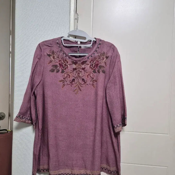 [BUNJANG] Long Vest and Blouse Set / 롱조끼와 블라우스