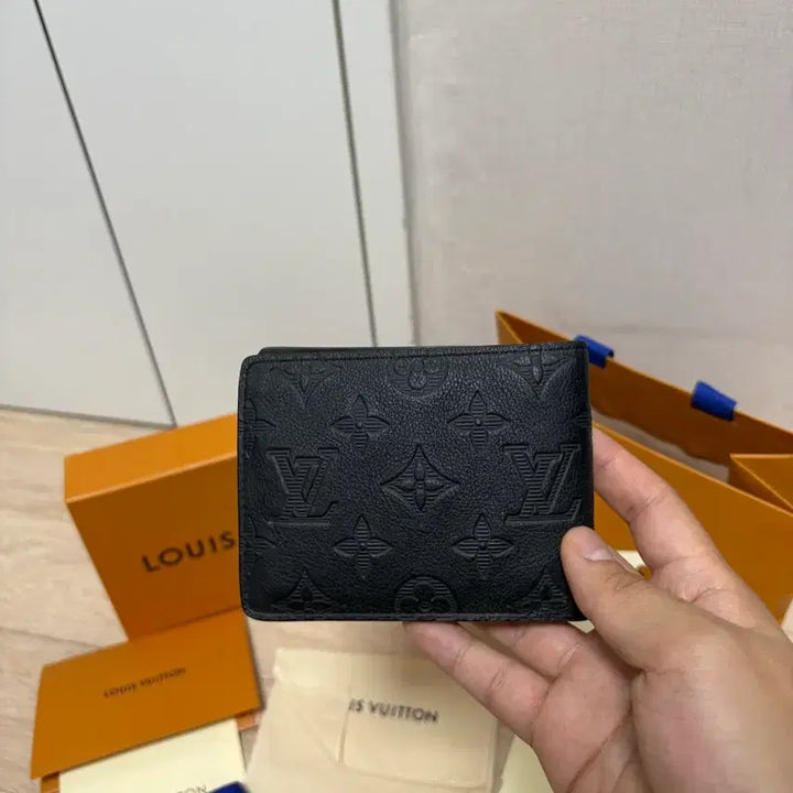 [BUNJANG] Louis Vuitton Shadow Bifold Wallet / (풀구성, 정품) 루이비통 쉐도우 반지갑