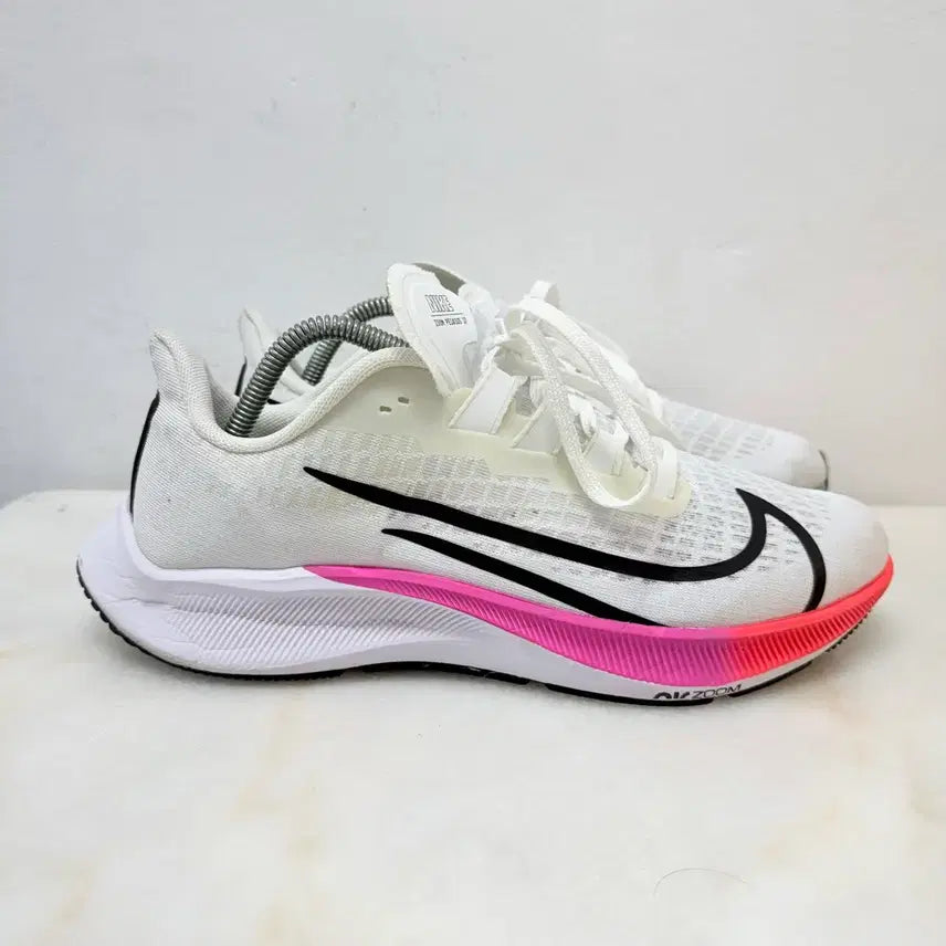 [BUNJANG] Nike Zoom Pegasus 37 Running Shoes / (275)나이키 운동화 줌 페가수스37 런닝화