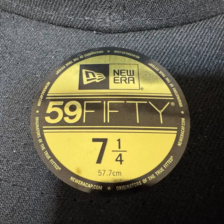 [BUNJANG] New Era 100th Anniversary 59FIFTY (Japan Edition) Cap / 마지막가격내림) 뉴에라 100주년 59FIFTY(일본판) 팝니다