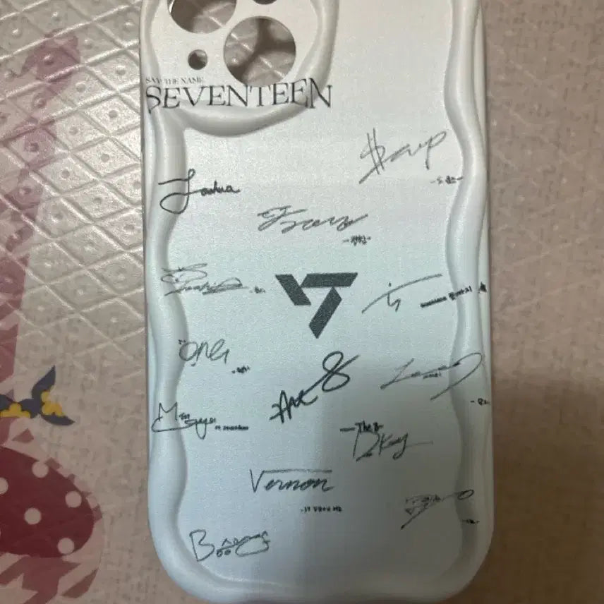 [BUNJANG] Seventeen Screen Signed Case iPhone 14 / 세븐틴 스크린 싸인 케이스