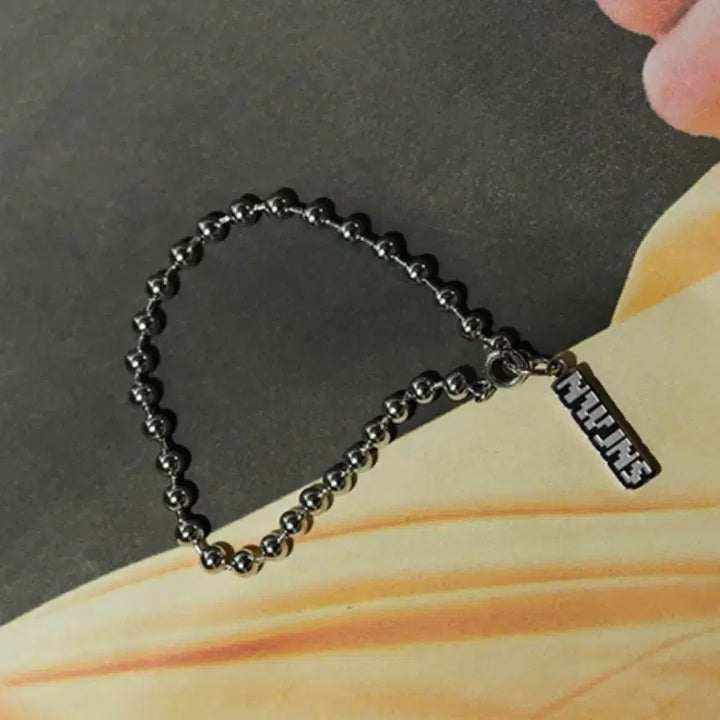 [BUNJANG] NewJeans Ball Chain Bracelet Silver (+ Bunnies Charm) / (마지막할인)뉴진스 볼 체인 브레이슬릿 실버 팔찌 (+버니즈 참)