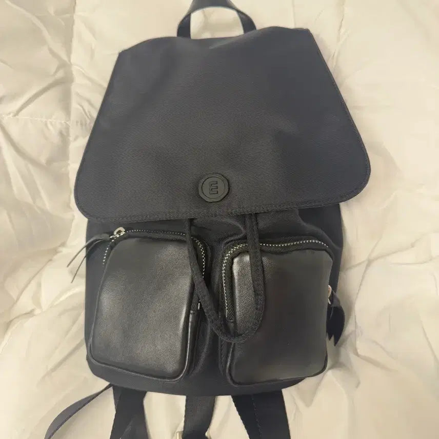 [BUNJANG] MinuteMute Clo Backpack Black / 미닛뮤트 클로 백팩 블랙