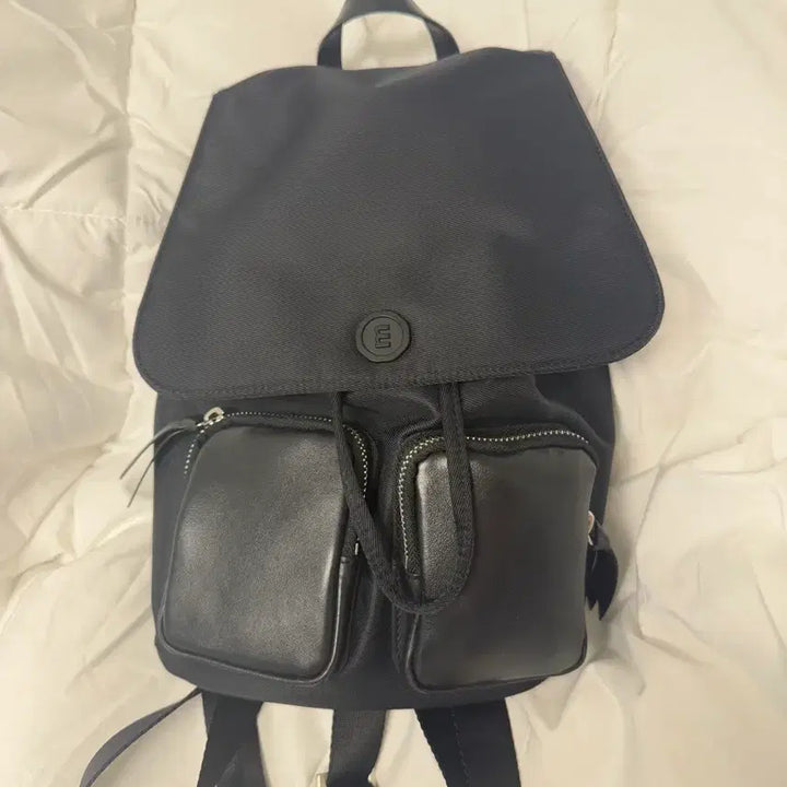 [BUNJANG] MinuteMute Clo Backpack Black / 미닛뮤트 클로 백팩 블랙