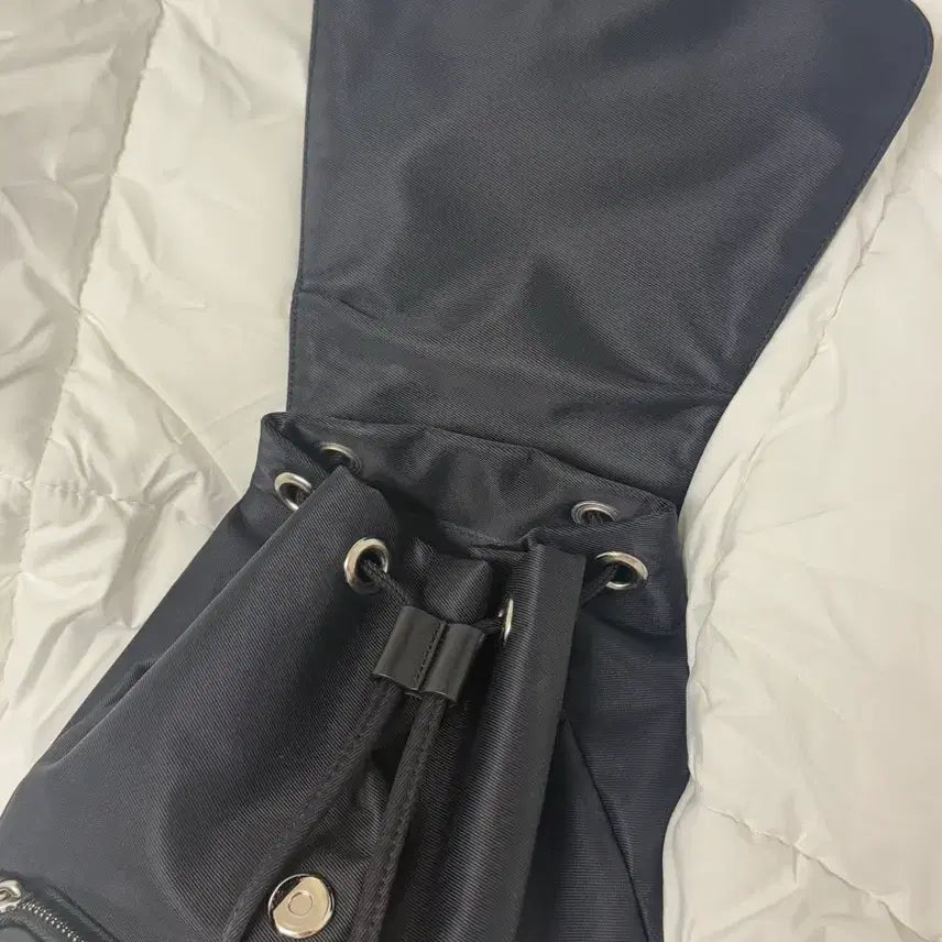 [BUNJANG] MinuteMute Clo Backpack Black / 미닛뮤트 클로 백팩 블랙