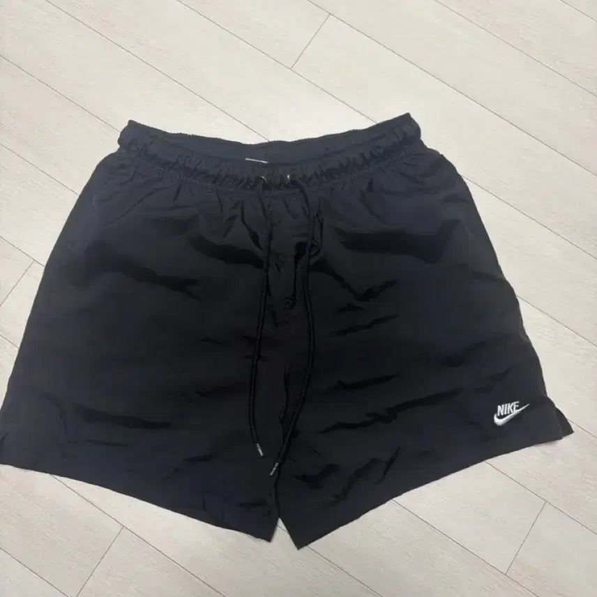 [BUNJANG] Nike Black Shorts / 나이키 블랙 반바지