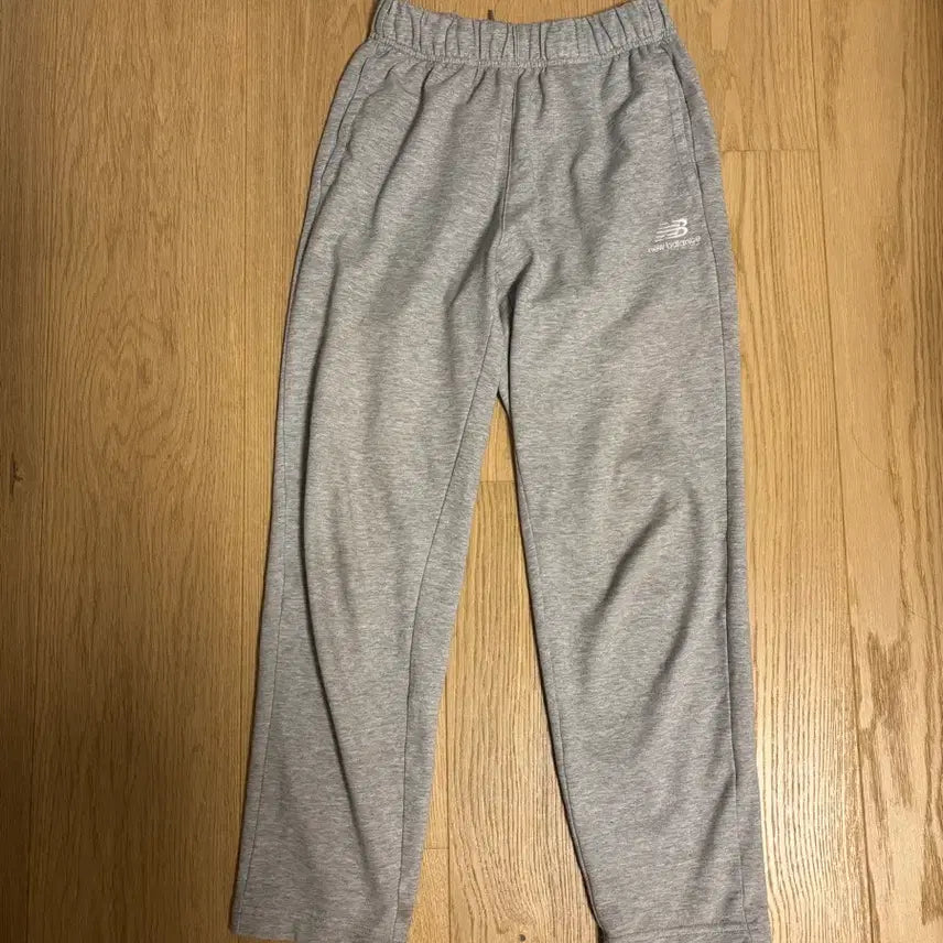 [BUNJANG] New Balance Long Pants / 뉴발란스 긴바지