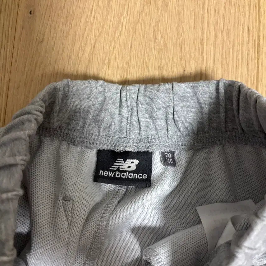 [BUNJANG] New Balance Long Pants / 뉴발란스 긴바지