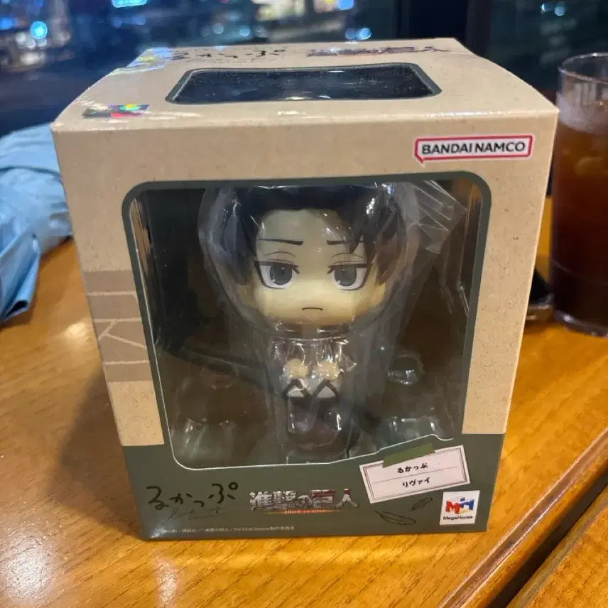[BUNJANG] Bandai Attack on Titan Levi Ackerman Look Up Figure (Sealed) / 미개봉) 리바이 룩업