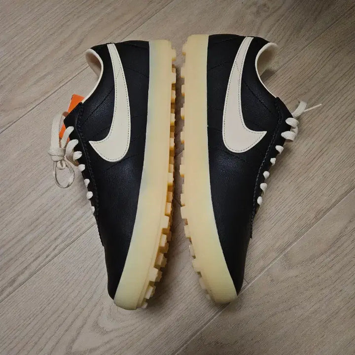 [BUNJANG] Nike Astrograbber Black / 나이키 / 아스트로그래버 / 블랙 275