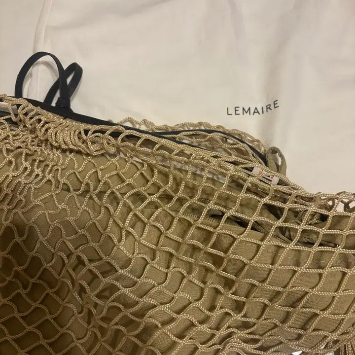[BUNJANG] Lemaire Felt Croissant Medium Bag / 르메르 필트 크루아상 베이지