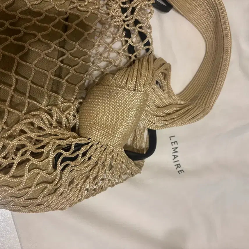 [BUNJANG] Lemaire Felt Croissant Medium Bag / 르메르 필트 크루아상 베이지