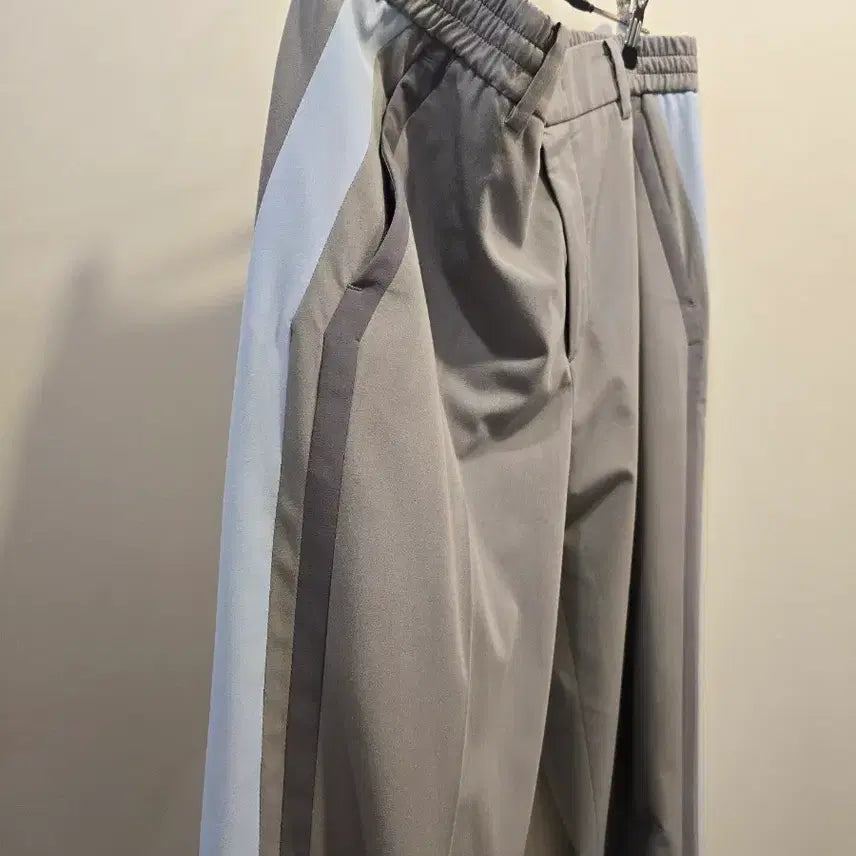 [BUNJANG] SYSTEM Striped Wide Pants / SYSTEM 스트라이프 와이드 팬츠