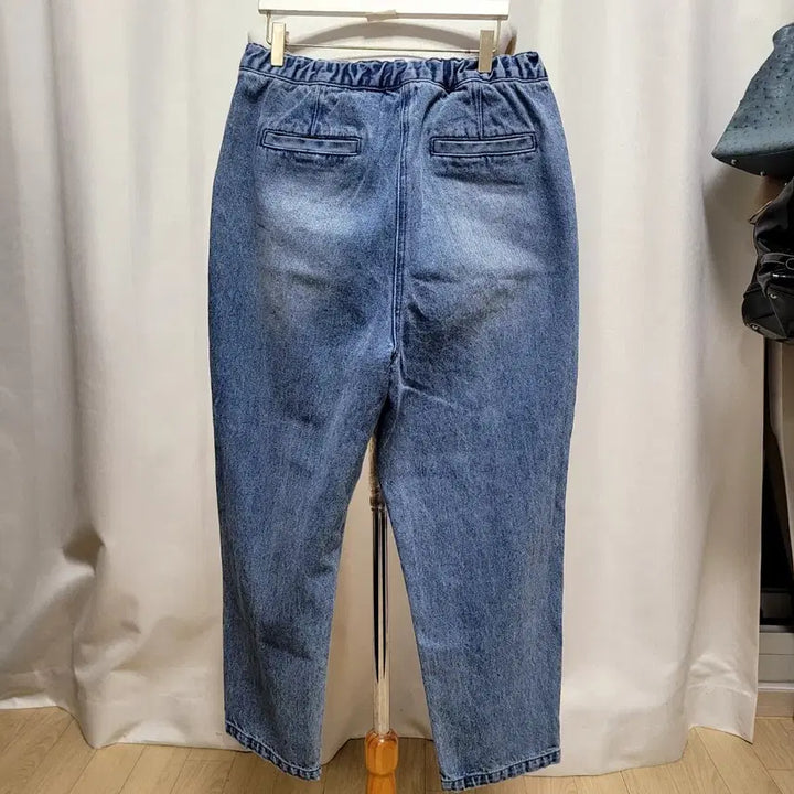 [BUNJANG] Epigram Denim Jeans / 에피그램 청바지