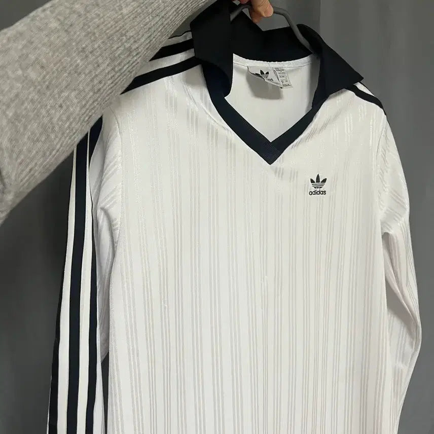[BUNJANG] Adidas Striped T-Shirt / 아디다스 티셔츠