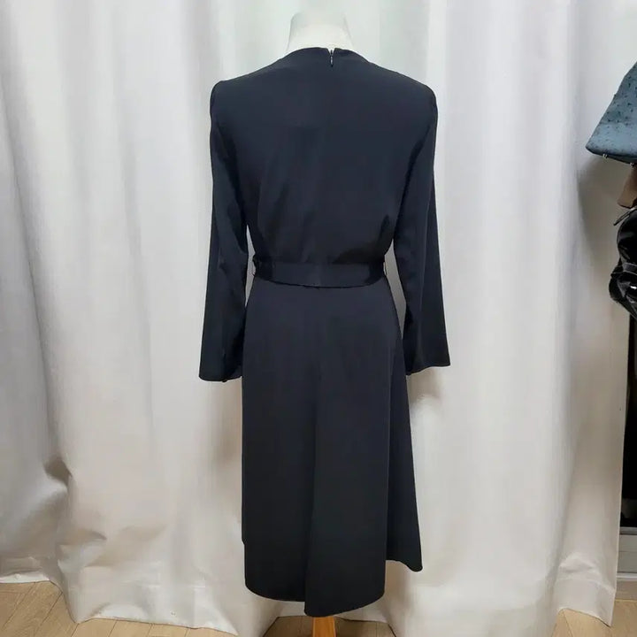 [BUNJANG] Vera Wang Black Dress New / 베라왕 블랙원피스 새상품