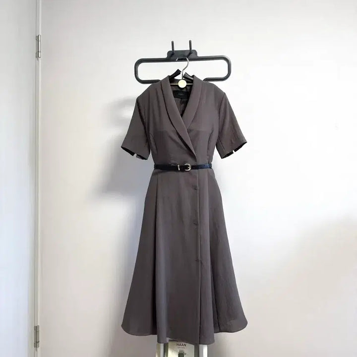 [BUNJANG] Jigott One-piece Dress - Brown / 지고트원피스