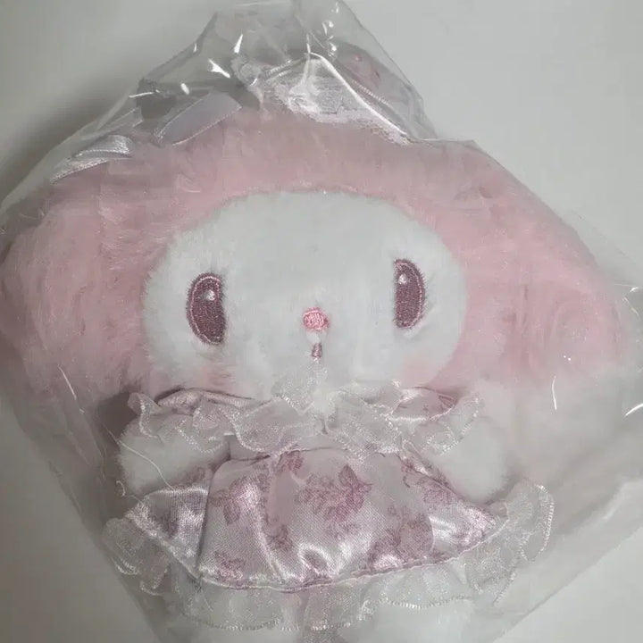 [BUNJANG] Sanrio Cinnamoroll Ichigo Mascot Pouch Keyring (Re-release) / [산리오] 시로이치고 재발매 마스코트 인형 파우치 키링