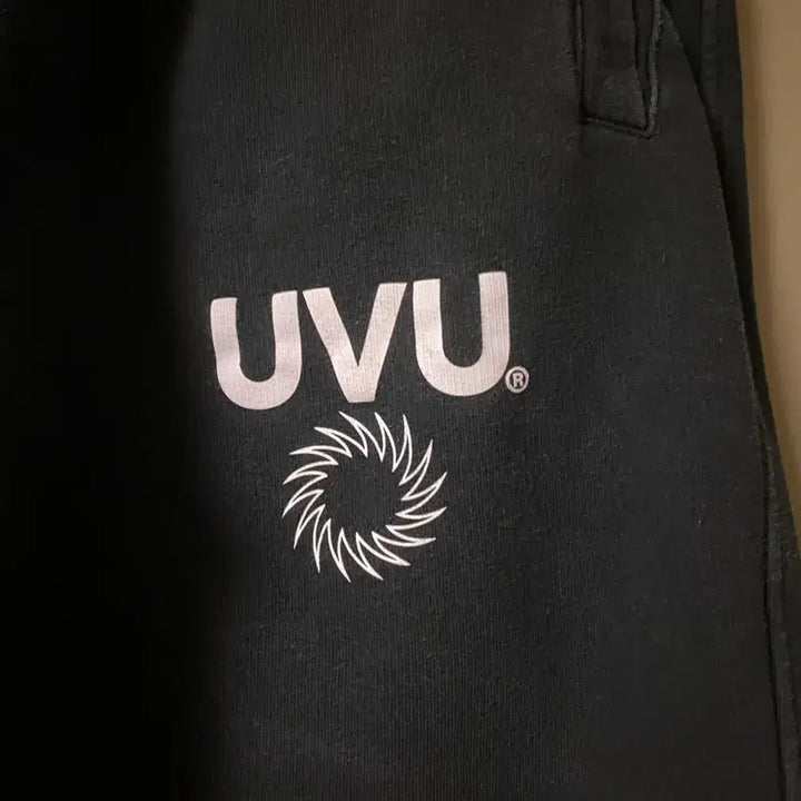 [BUNJANG] UVU Training Sweatpants / UVU 트레이닝 스웨트 팬츠