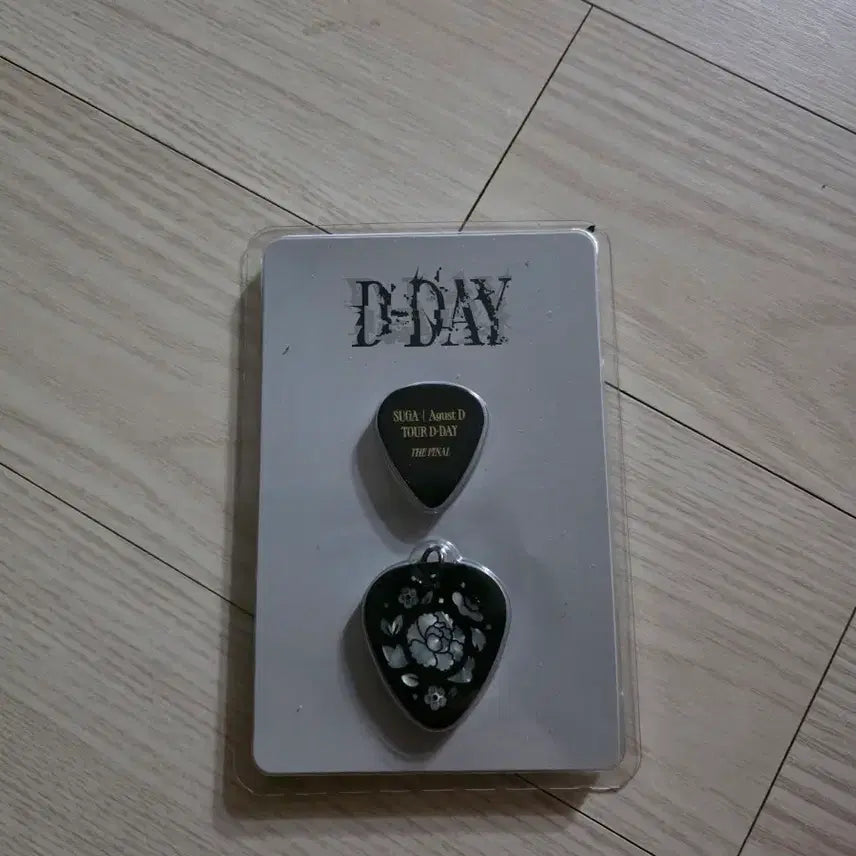 [BUNJANG] Suga D-Day Final Guitar Pick / 슈가 디데이 파이널 기타피크