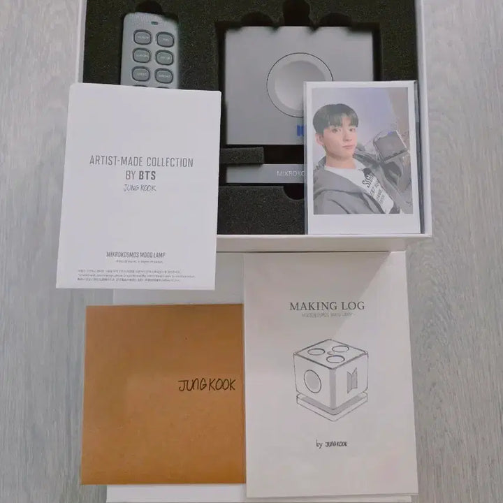 [BUNJANG] BTS Jungkook Mood Lamp Full Set Unsealed / 방탄소년단 BTS 정국 무드등 풀세트