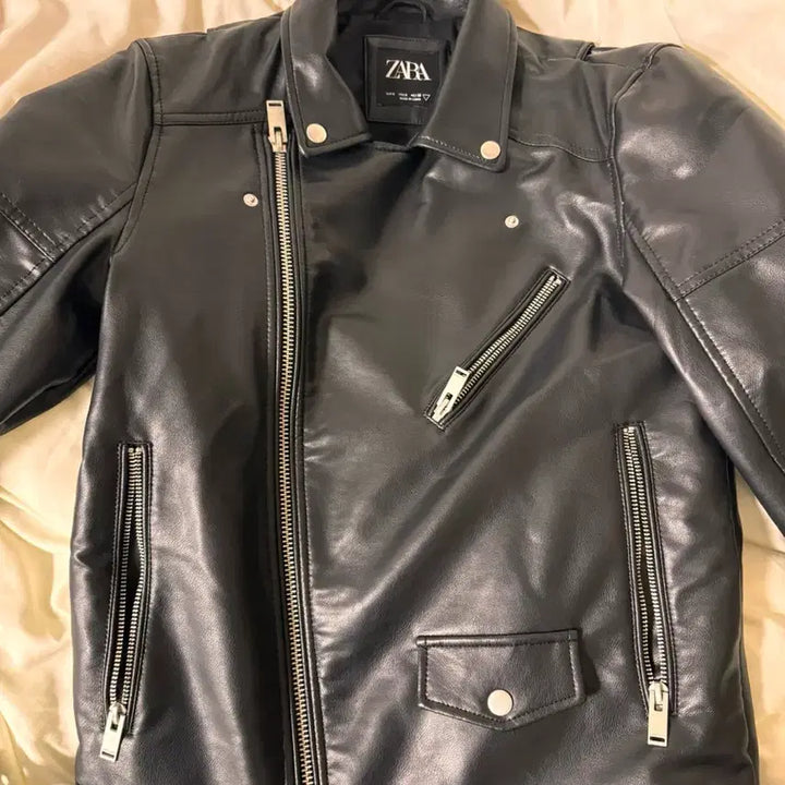 [BUNJANG] Zara Leather Jacket / 자라 가죽자켓s