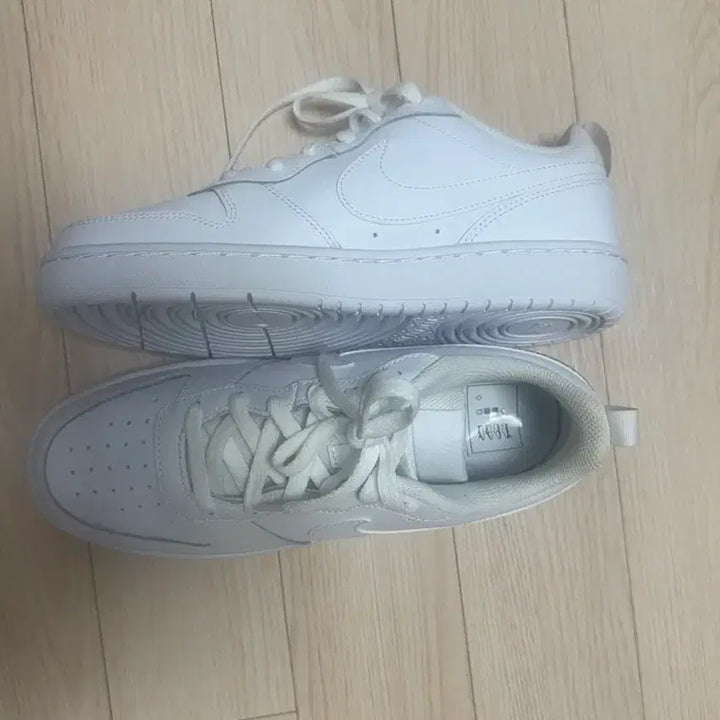 [SOLD OUT] 새상품 급처) 나이키 에어포스 새 운동화 팔아요