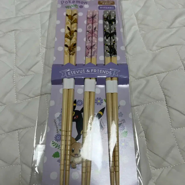 [BUNJANG] Eevee, Umbreon Skater Chopsticks / (이브이,에브이,블래키) 스케이터 포켓몬 젓가락