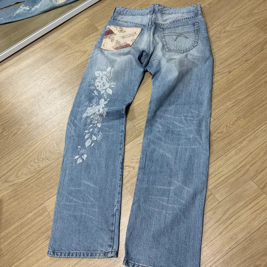[BUNJANG] Takeo Kikuchi TK Flower Laser Engraved Button-Fly Straight Jeans / 31)TK 꽃 프린팅 버튼플라이 스트레이트진