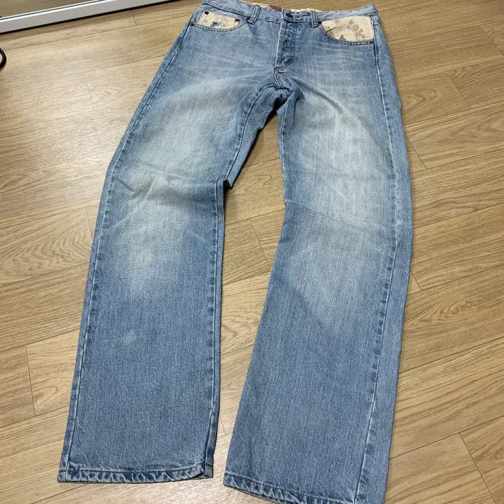 [BUNJANG] Takeo Kikuchi TK Flower Laser Engraved Button-Fly Straight Jeans / 31)TK 꽃 프린팅 버튼플라이 스트레이트진