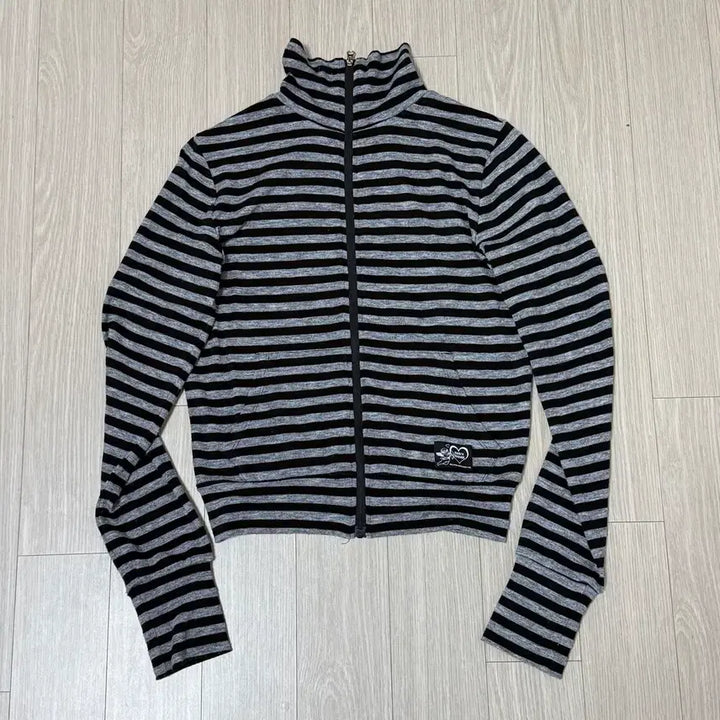 [BUNJANG] Sculptor Stripe Zip-Up Jersey Black / 스컬프터 스트라이프 져지 블랙