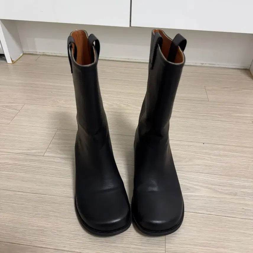 [BUNJANG] Black Leather Boots / 블랙 레더 부츠