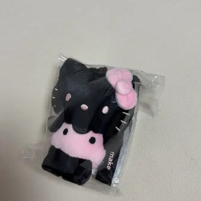 [BUNJANG] WAKEMAKE Kitty Keyring / 웨이크메이크 키티 키링