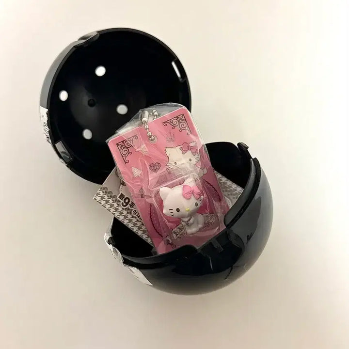 [BUNJANG] Hello Kitty Package Miniature Collection Chami Kitty Sealed / 헬로키티 패키지 미니어처 컬렉션 가챠 챠미키티 미개봉