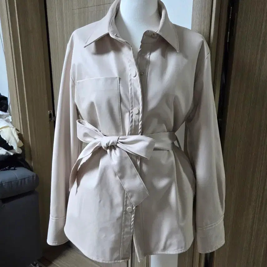 [BUNJANG] Belted Shirt-Style Leather Jacket / 벨트 셔츠형 레더 자켓