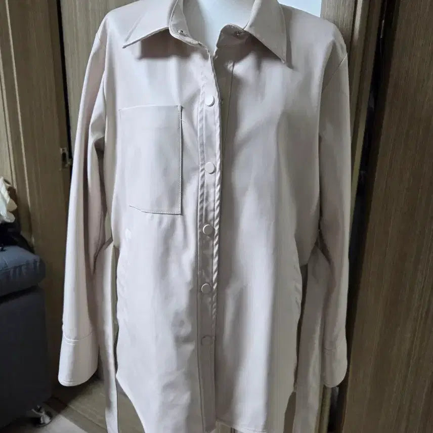 [BUNJANG] Belted Shirt-Style Leather Jacket / 벨트 셔츠형 레더 자켓
