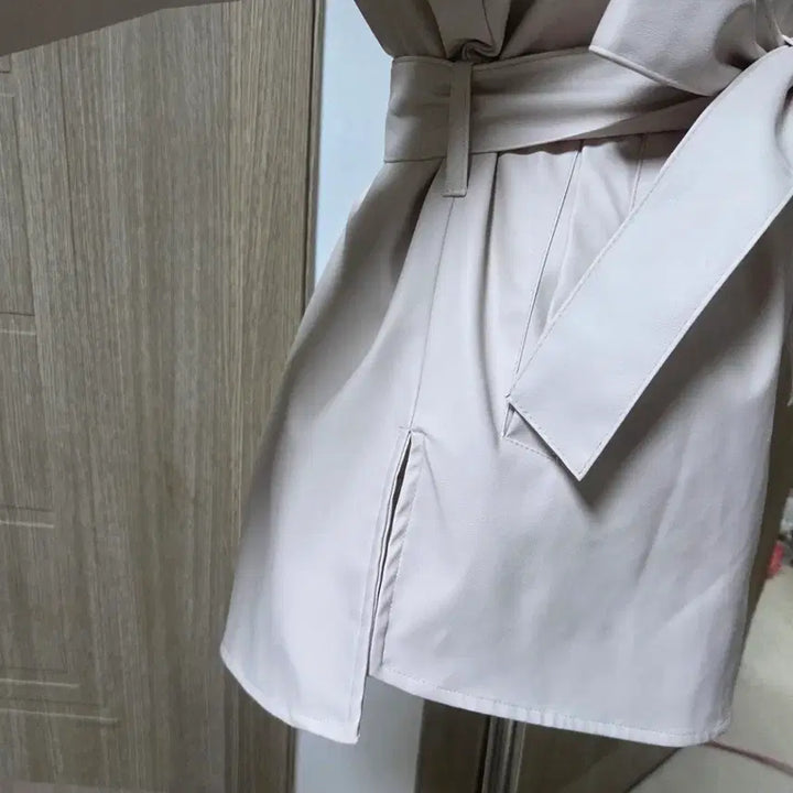 [BUNJANG] Belted Shirt-Style Leather Jacket / 벨트 셔츠형 레더 자켓