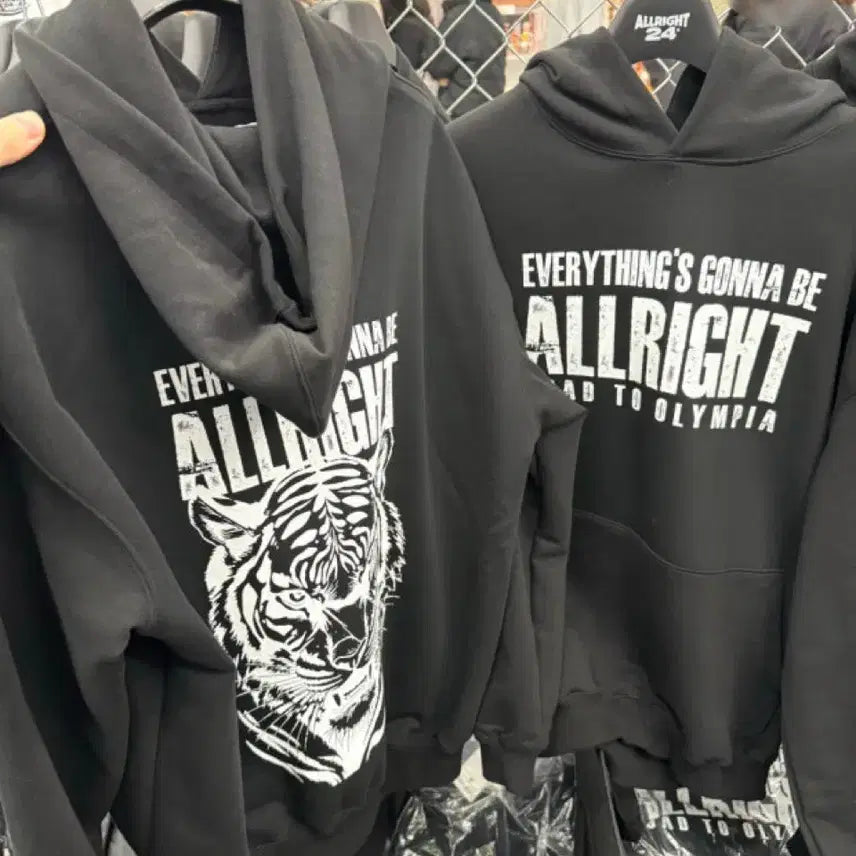 [BUNJANG] Ollaight 24 Black Tiger Hoodie / 올라잇 24 블랙 후드티 호랑이 타이거 m