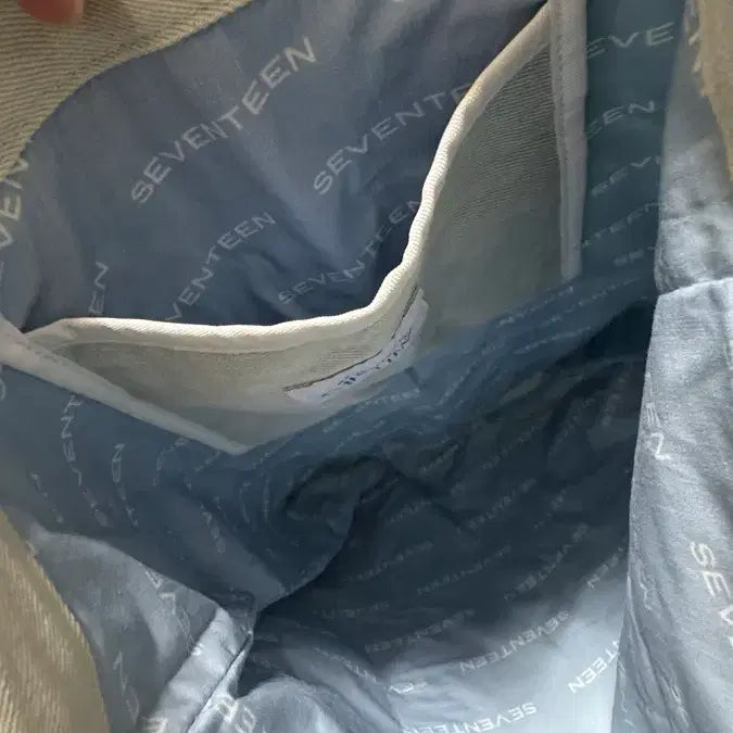 [BUNJANG] Seventeen Caratland Eco Bag / (5/23까지만판매)세븐틴 캐럿랜드 에코백