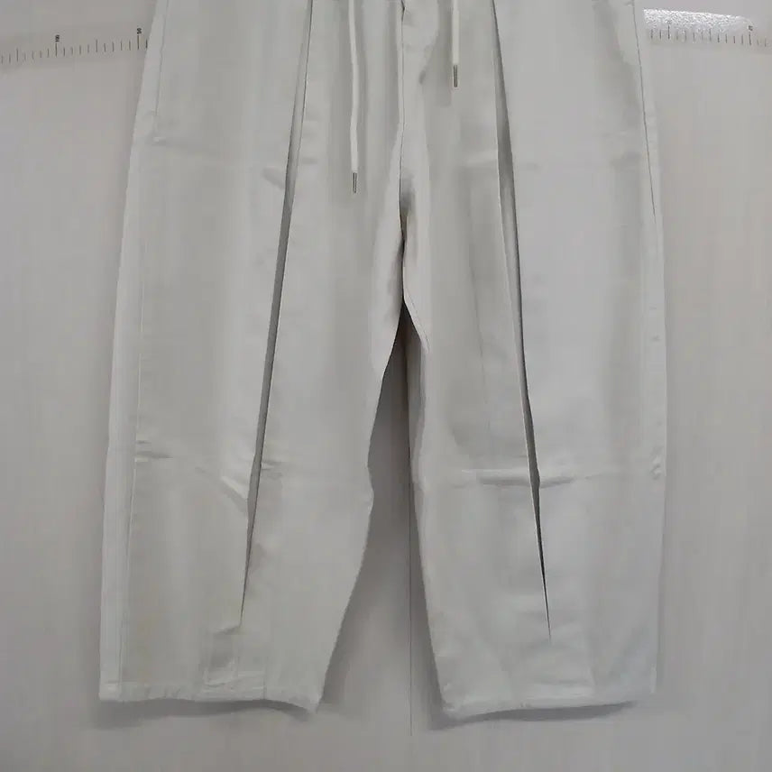 [BUNJANG] Ivory Pleated Wide Pants / 아이보리 플리츠 와이드 팬츠