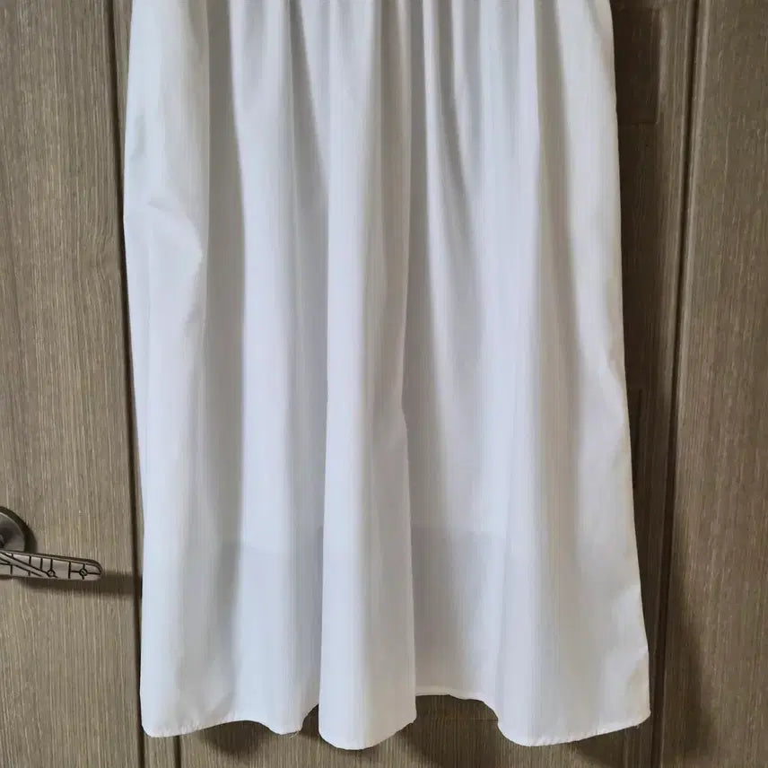 [BUNJANG] White Sleeveless Maxi Dress / 화이트 민소매 롱 원피스66