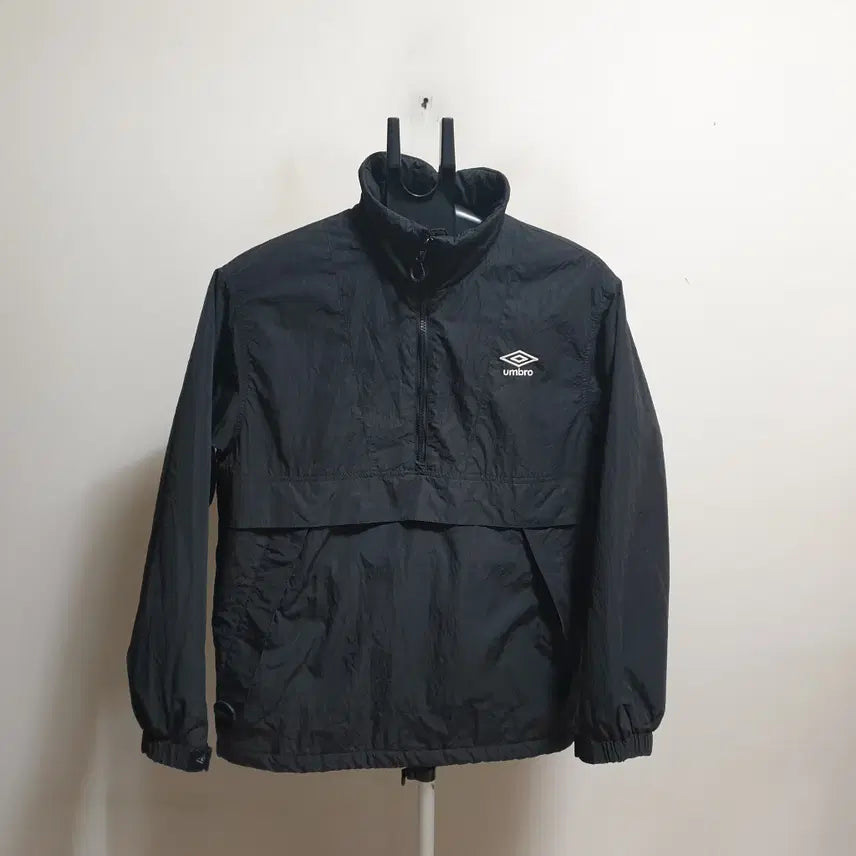 [BUNJANG] Umbro Quilted Half-Zip Jumper (Size 95) / 엄브로 반집업누빔점퍼/95