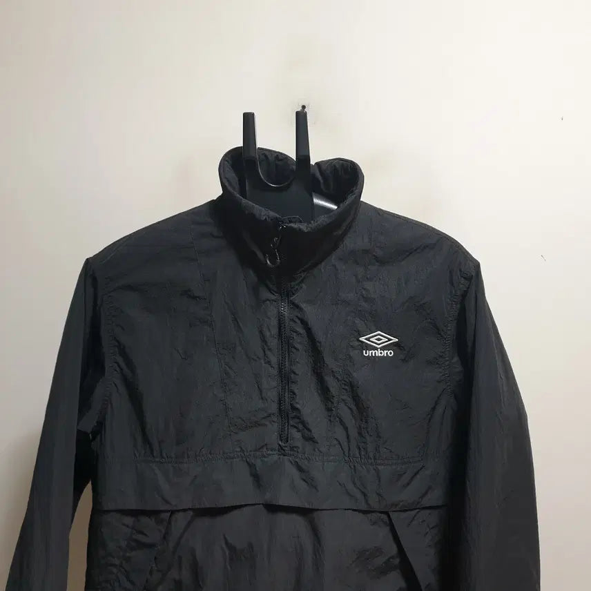 [BUNJANG] Umbro Quilted Half-Zip Jumper (Size 95) / 엄브로 반집업누빔점퍼/95