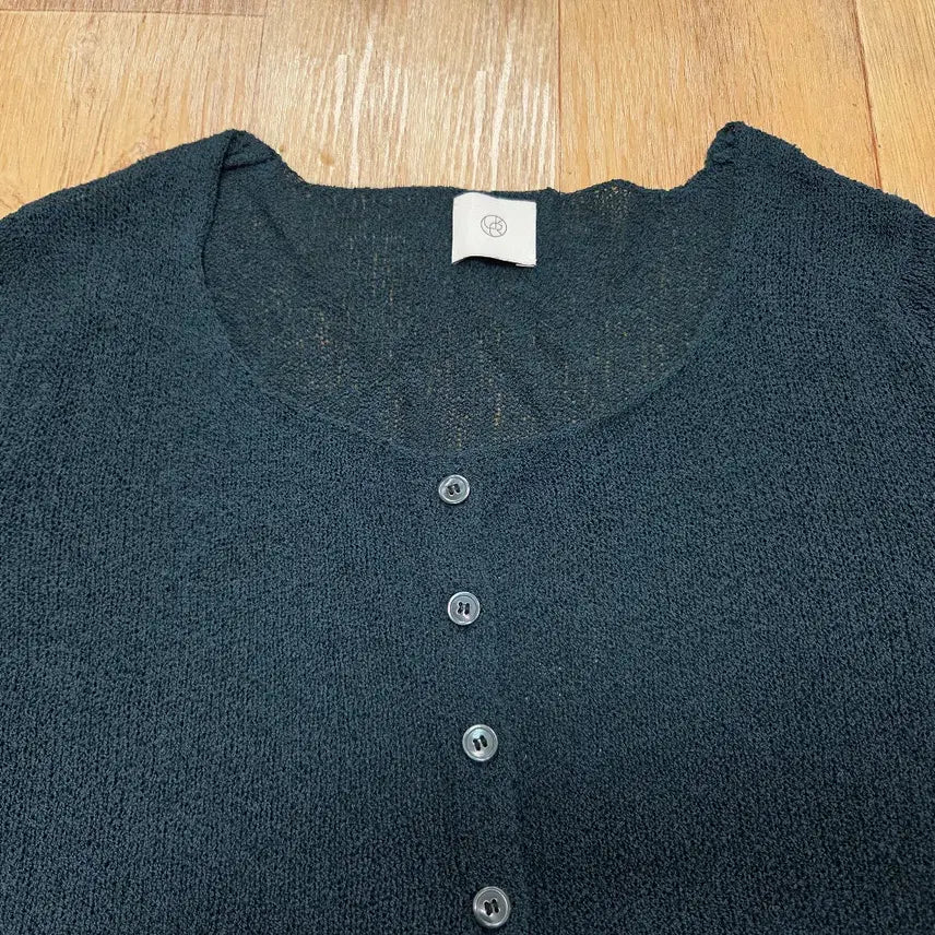 [BUNJANG] UMER Les Boucle Cardigan / 유메르(UMER) 레스 부클가디건 55-66