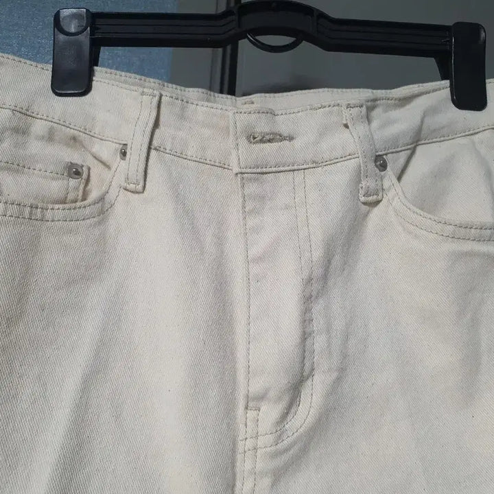 [BUNJANG] OUD Cream Straight Fit Pants / OUD 일자 크림 팬츠