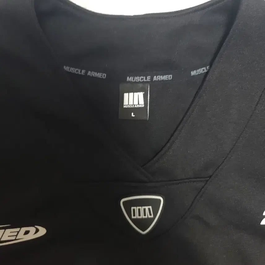 [BUNJANG] Muscle Armed 23 Rugby Jersey Black L / 머슬암드 23 럭비 져지 블랙 L